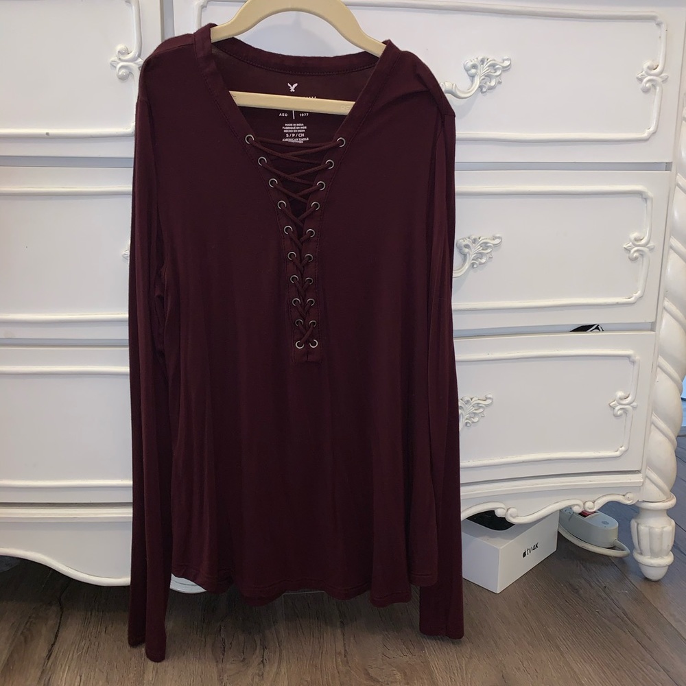 Cute dark purple long sleeve!